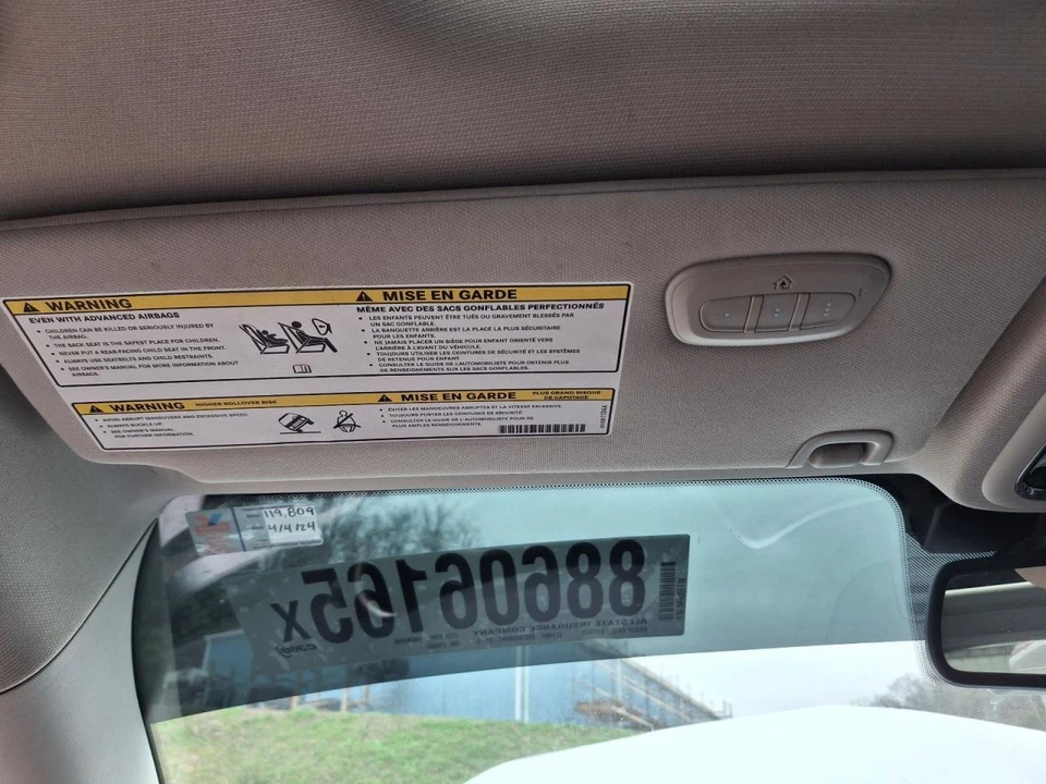 2014-2018 吉普切诺基司机左遮阳板照明灰色二手 268-01783L — 第 1/1 张图片