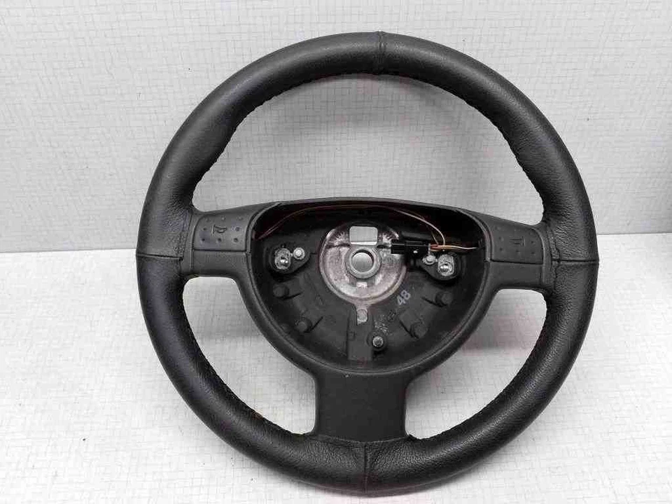 OPEL CORSA C F08, F68 Lenkrad 9156010 1.19 Petrol 55kw 2003 32521073 - Bild 1 von 4
