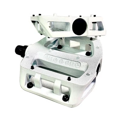 BICICLETA BMX 101 BICICLETA 9/16" PEDALES METÁLICOS NEGRO DORADO BLANCO Foto 1 de 2