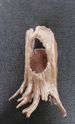 Tocón de árbol de plástico vintage para acuario grande Foto 1 de 4