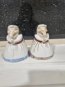 Vintage ceramic Kitchen Witch Salt And Pepper Shakers Broom - Bild 1 von 8