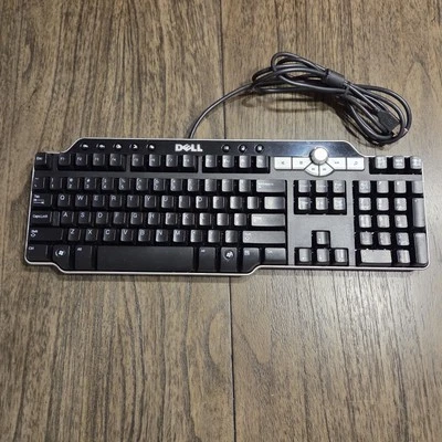 Dell Multimedia Keyboard Y-UK-DEL1 - 2 Port USB Wired - Tested - Image 1 of 4