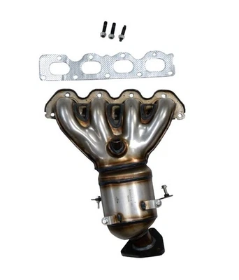 Catalytic Converter with Exhaust Manifold for 2009-2011 Chevrolet Aveo5 - Image 1 of 4