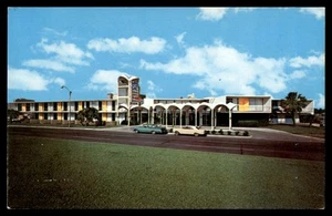 Postcard Sand and Sea Resort Hotel Exterior View, Corpus Christi, Texas - Picture 1 of 2