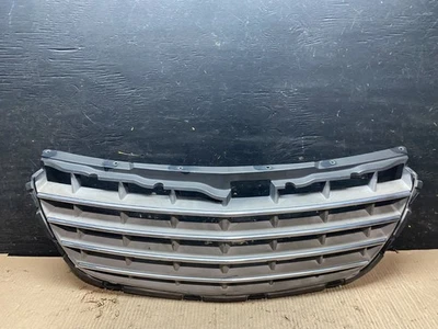 Chrysler Pacifica 2004 a 2006 parrilla superior delantera OEM V4399 DG Foto 1 de 4