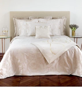 NWT NEW Yves Delorme Palladio Standard Pillowcase 21 x 28" - Picture 1 of 3