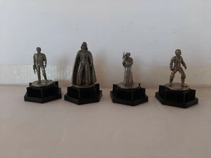 Star Wars Trivial Pursuit Classic Trilogy Collector’s Edition Teile Ersatz - Bild 1 von 2
