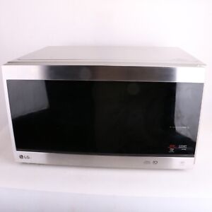 LG Smart Inverter 1.5 Cu. Ft. 1200W  Microwave LMC1775ST