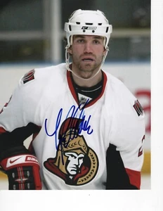 OTTAWA SENATORS LUKE RICHARDSON SIGNED WHITE JERSEY 8X10 - Picture 1 of 1