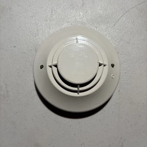 Detector de humo Notifier FSP-851 (usado) funciona - Imagen 1 de 2
