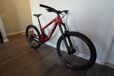 2025 Santa Cruz Megatower XL Carbon – Gloss Crimson – Perfect Condition - Image 1 of 4