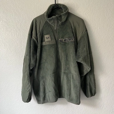 Jaqueta de lã verde Polartec US Air Force Gen III XL clima frio - Imagem 1 de 4