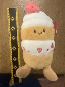 2025 Giggle Scape Plüschtier ERDBEER SHORTCAKE 9 Zoll Neu mit Etikett Spielzeug Ziel exklusiv - Bild 1 von 3