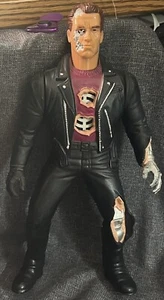 1992 KENNER TERMINATOR 2 FUTURE WAR ULTIMATE TERMINATOR (NON-WORKING) 14" - Picture 1 of 13