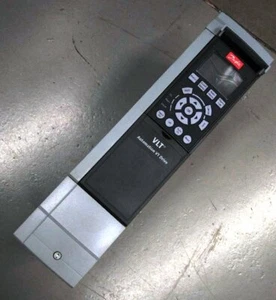 DANFOSS 131X8170 - FC322PK37T2E21H2XGXXXXSXXXXAXBXCXXXXDX, 1/2HP, 208V, N1 - Picture 1 of 6