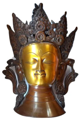 Excepcional cabeza de bronce dorado tibetano de Avalokiteśvara Foto 1 de 4