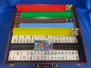 VTG MAH JONGG 161 TILES 5 RACKS ORG. CASE DIRECTION/HINT BOOK LEAGUE BOOKS - Picture 1 of 17