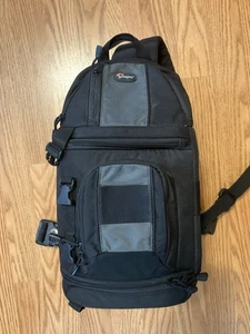 Sac à dos pour appareil photo Lowepro Slingshot 102 AW All Weather DSLR Sling noir - Photo 1 sur 7