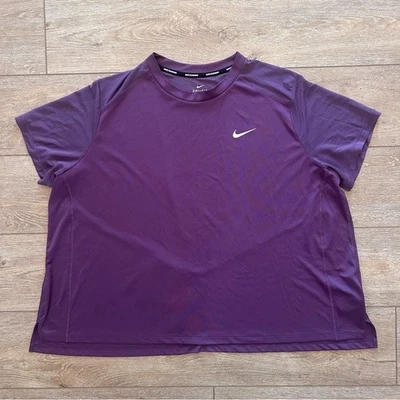 Camisa Atlética Nike Running Tailwind Talla Grande 3X Transpirable Ligera Púrpura Foto 1 de 4
