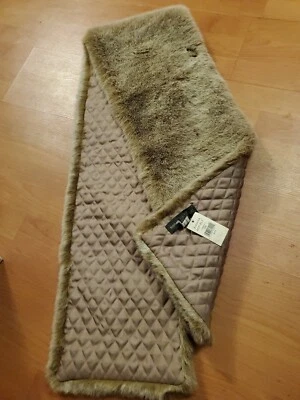 Bufanda con cubierta de piel sintética Banana Republic 62" Foto 1 de 4