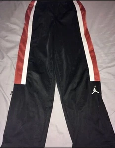 Small Jordan ThermaFit Track Pants Youth Black/red - Picture 1 of 2