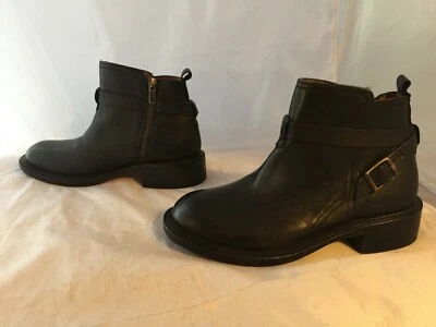 Botín H by Hudson con hebilla y correa de cuero negro, talla 36 (5,5-6 EE. UU.) NUEVO Foto 1 de 4