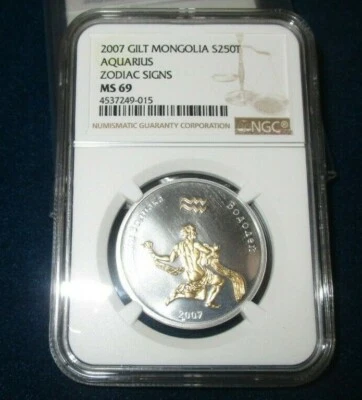 Moneda Mongolia 250t Acuario Zodiaco oro 24kt plata .925 1/2 oz 2007 NGC MS69  Foto 1 de 4