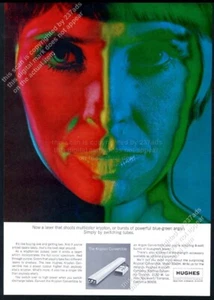 Foto psicodélica de mujer a color 1967 Hughes Krypton convertible láser anuncio impreso de colección - Imagen 1 de 7