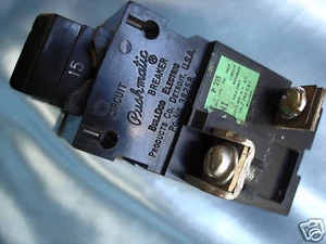 P215 PUSHMATIC 2 Pole Circuit BREAKER 15 A / 208-240V , Great Deal !!! - Picture 1 of 2