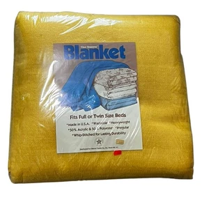 New Vintage FOUR SEASONS Yellow Blanket Satin Trim Twin/Full 72 x 90 USA - Picture 1 of 4