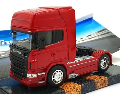 Welly 1/32 Scale 32670S-W - Scania V8 R730 Transporter - Red - Image 1 of 4