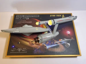 Star Trek U.S.S. Enterprise NCC-1701 50th Anniv Wall Sculpture Hawthorne Village - Picture 1 of 7