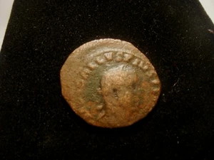 TREBONIANUS GALLUS Viminacium AE 24 AN XIV. Moesia. Bull. Lion. - Picture 1 of 2