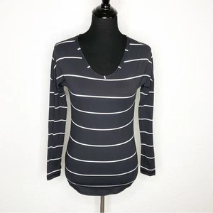 Ivivva black and white striped v neck athletic top size 10 - Picture 1 of 13