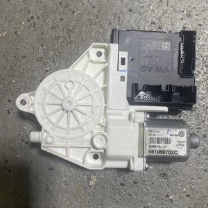 2012-2020 VOLKSWAGEN PASSAT FRONT RIGHT WINDOW MOTOR NEW OEM 561959702C - Picture 1 of 4