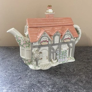 Lenox "The English Cottage Teapot" Fine Ivory China 2004 Rare Collectible Teapot - Picture 1 of 13