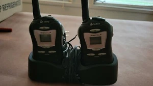2 COBRA Clear Call Walkie Talkies 2-Wege Radio Modell FRS-85 schwarz mit Ladegerät. - Bild 1 von 1