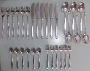 Flatware 6 Person 30 Piece Wilkens Martina 90s Silverplate (001)(3/4) - Picture 1 of 5