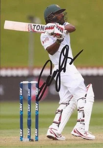 BANGLADESCH: IMRUL KAYES SIGNED 6x4 TEST ACTION PHOTO + COA - Bild 1 von 1