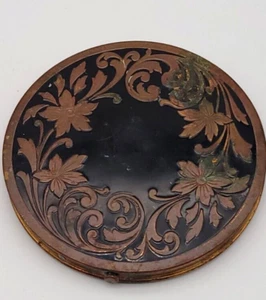 Vintage Large Floral Embossed Compact Vintage Vanity - Picture 1 of 3