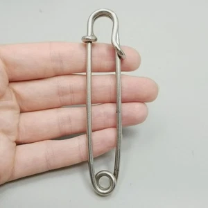 Vintage Large Oversized Safety Pin Brooch Kilt Shawl Scarf Key Chain Silver Tone - Picture 1 of 8