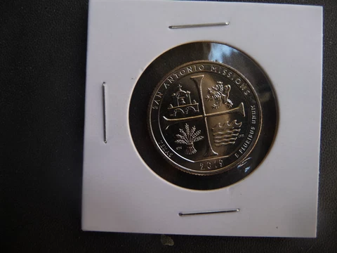 2019 W uncirculated San Antonio Missions quarter Cover