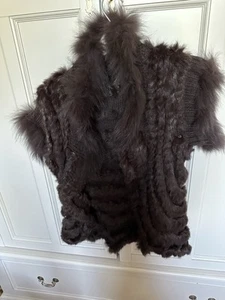 Ladies Gilet Waistcoat Brown Rabbit Fox Polyester - Picture 1 of 3