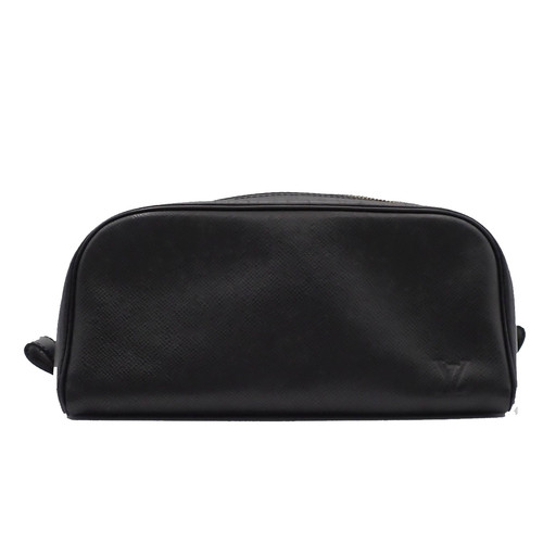 LOUIS VUITTON（LV） Borsa pochette Louis Vuitton Trousse Toilette PM pelle taiga nera M30224 02FC015
