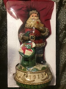 HOME FOR THE HOLIDAYS Visions of Santa 1913 Resin Santa Musical Figure Macy 2003 - Picture 1 of 8