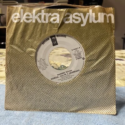 WARREN ZEVON - GORILLA, YOU'RE A DESPERADO - PROMO ASYLUM 45 -1980 -Free Ship - Image 1 of 3