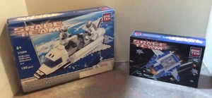 2 Bric Tek Space Team Blocks Sets - Space Defender & Shuttle - NEW - Picture 1 of 11