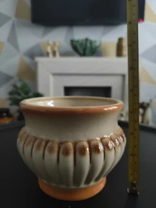 Faimar Pot OP.12 faun. Rare. 5" Diameter 4.5" tall, good condition. - Picture 1 of 4