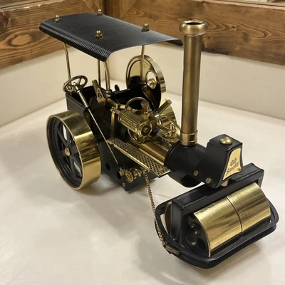 Wilesco Brass & Black Live Steam Engine Roller Old Smoky - Image 1 of 4