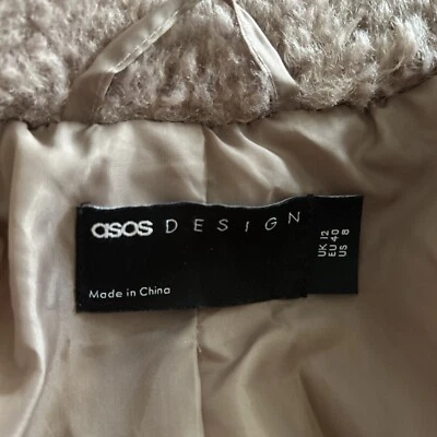 abrigo peludo Foto 1 de 4